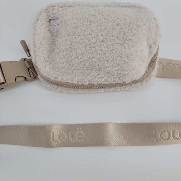 Lole Fleece Crossbody Belt Bag – Cream – Good Condition - Picture 4 of 10